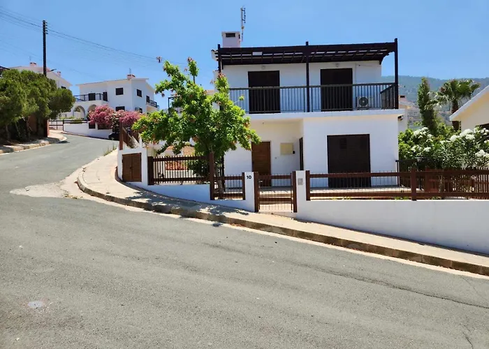 Seaclusion Vacation Villa